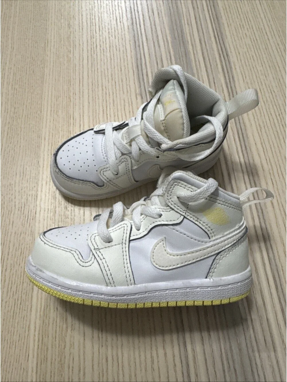 Nike Air Jordan 1 Mid Vivid Sulfur White Yellow Toddler Shoes FD8782-181 Sz 7C
